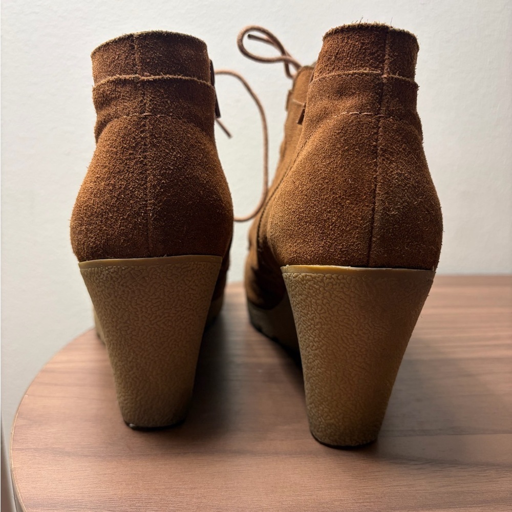 MIA Berdina Leather Wedge Ankle Boots Brown Suede Lace Up Side Zip Womens 9.5 - Picture 4 of 10